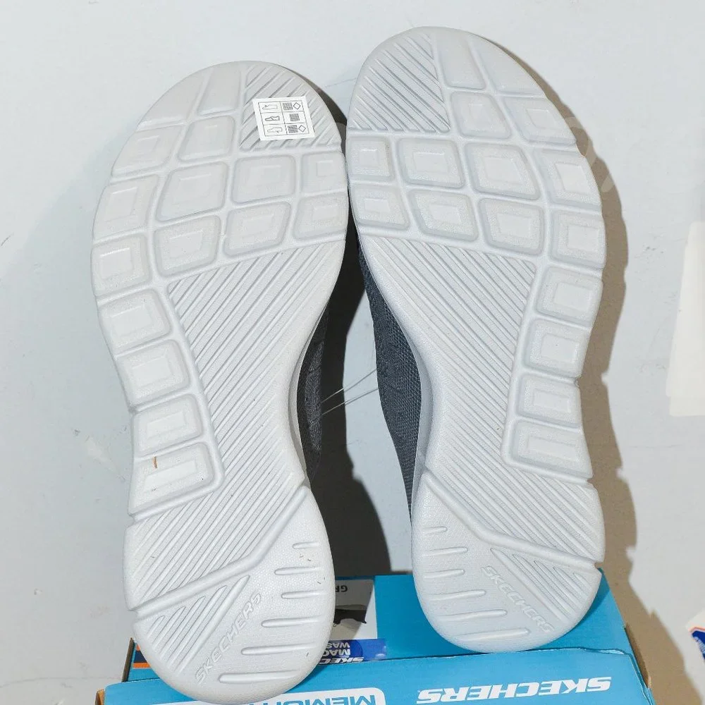 Grey Skechers men‎ Athletic shoes